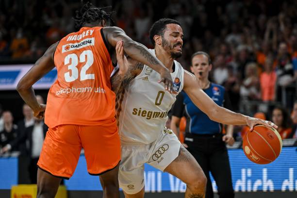 其中一家与 其中一家与