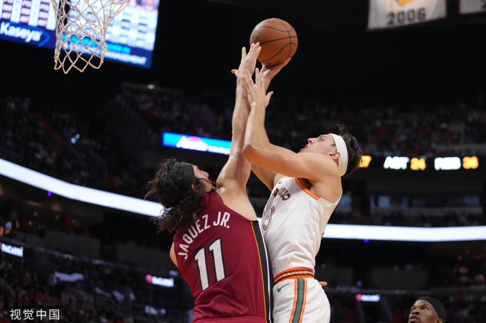 点战中虽然 点战中虽然